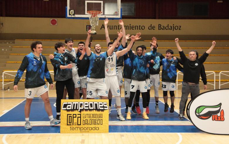 BALONCESTO BADAJOZ CAMPEÓN DE LA COPA EXTREMADURA DE PRIMERA