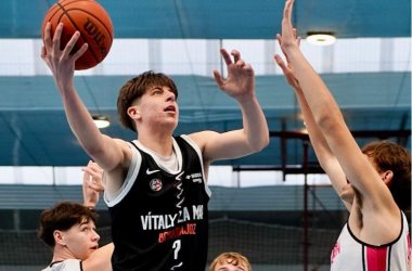 El invicto Vítaly La Mar BCBadajoz UEX continúa líder una jornada más