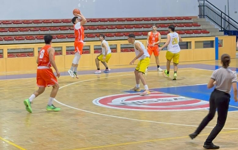 El derbi cacereño inaugura la jornada 7 de 1ª Nacional masculina, mientras que el derbi pacense la cierra